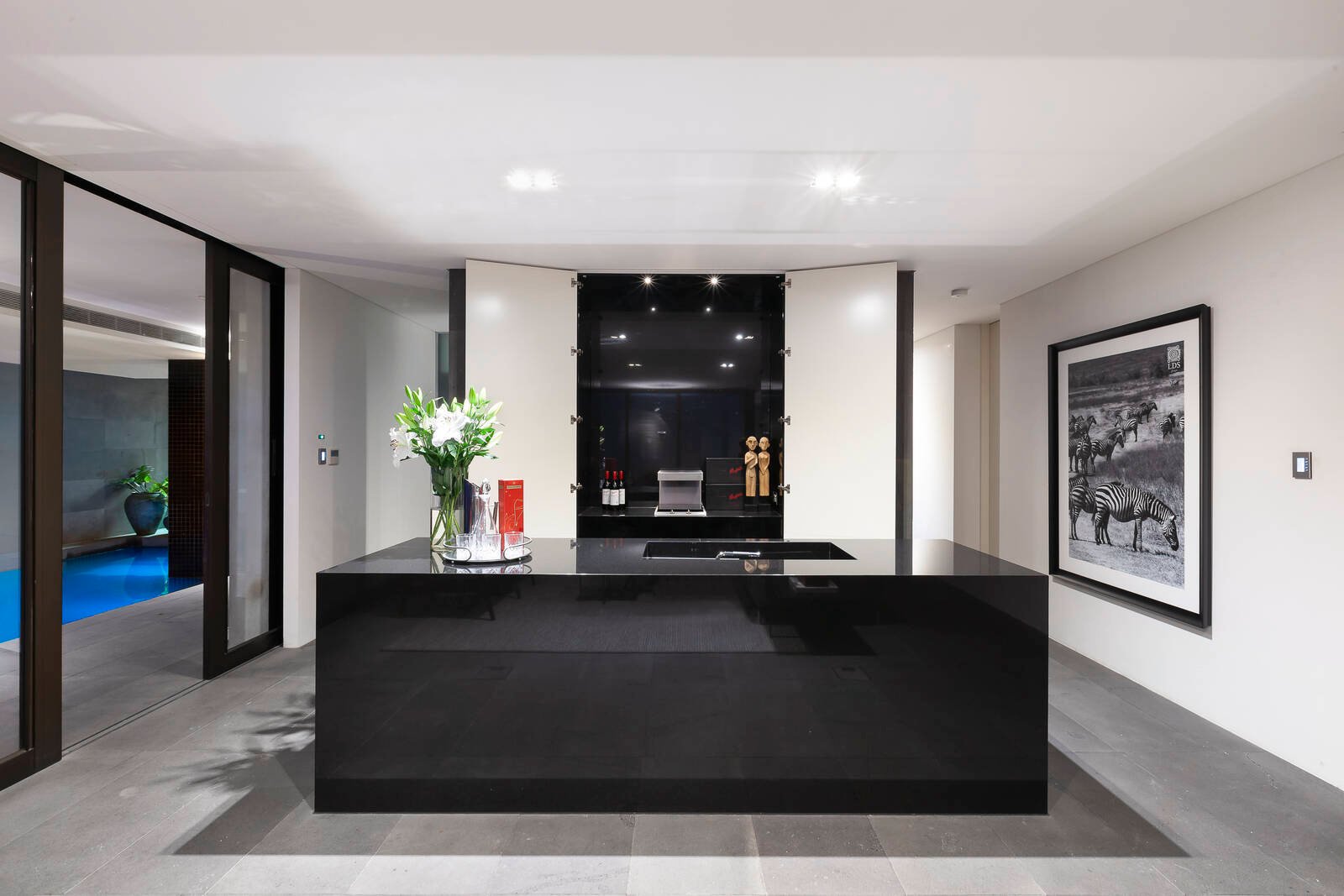 Real Estate and Property in 20 Linlithgow Road, Toorak, VIC