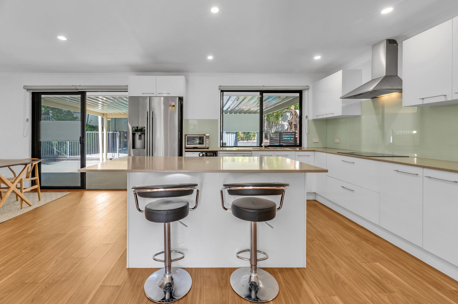 20 Lowanna Drive ASHMORE 4