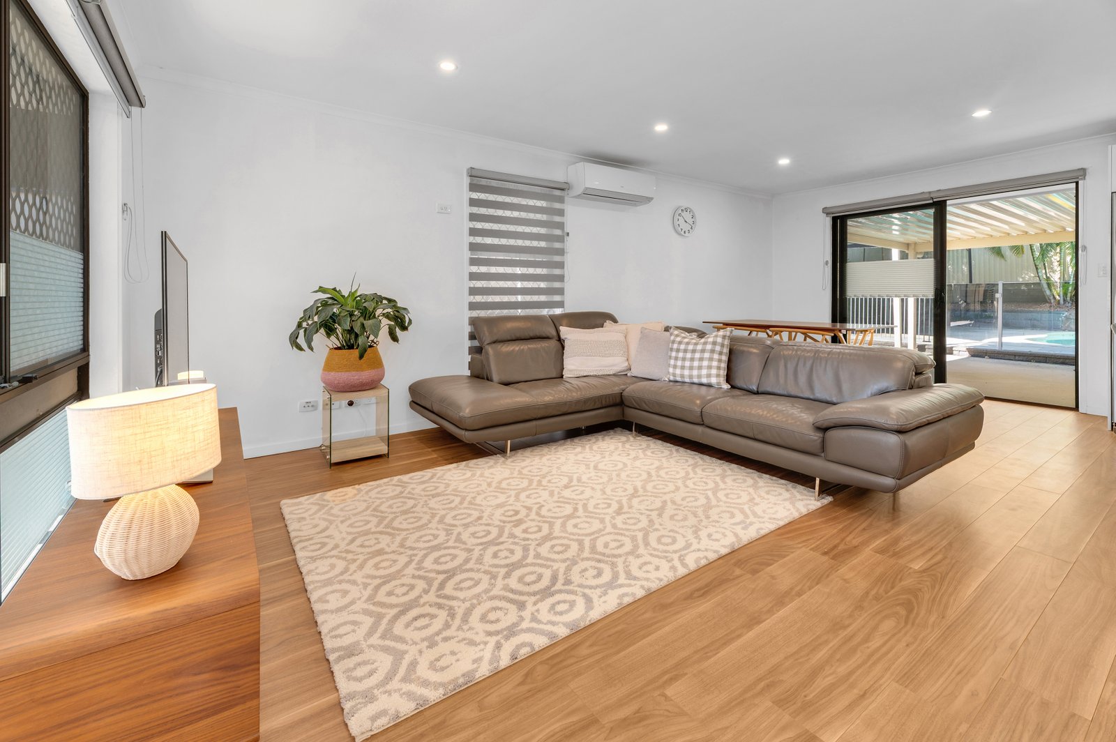 20 Lowanna Drive ASHMORE 6