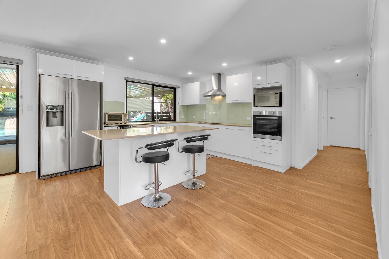 20 Lowanna Drive ASHMORE 7