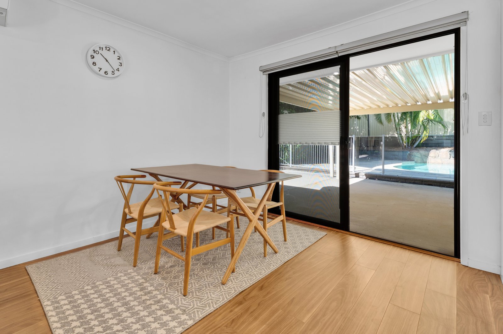 20 Lowanna Drive ASHMORE 11