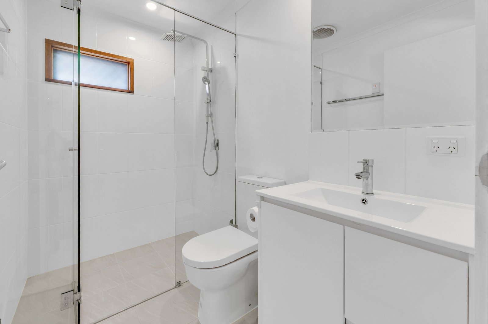 20 Lowanna Drive ASHMORE 14