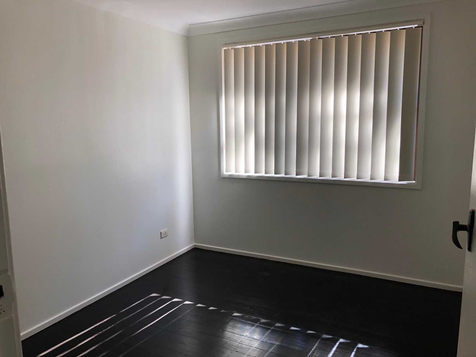 20 Lowanna Drive SOUTH PENRITH 9