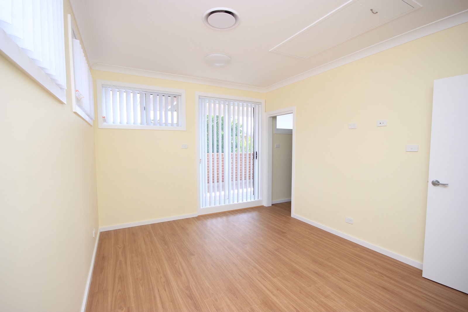 20 Lymington Street BEXLEY 9