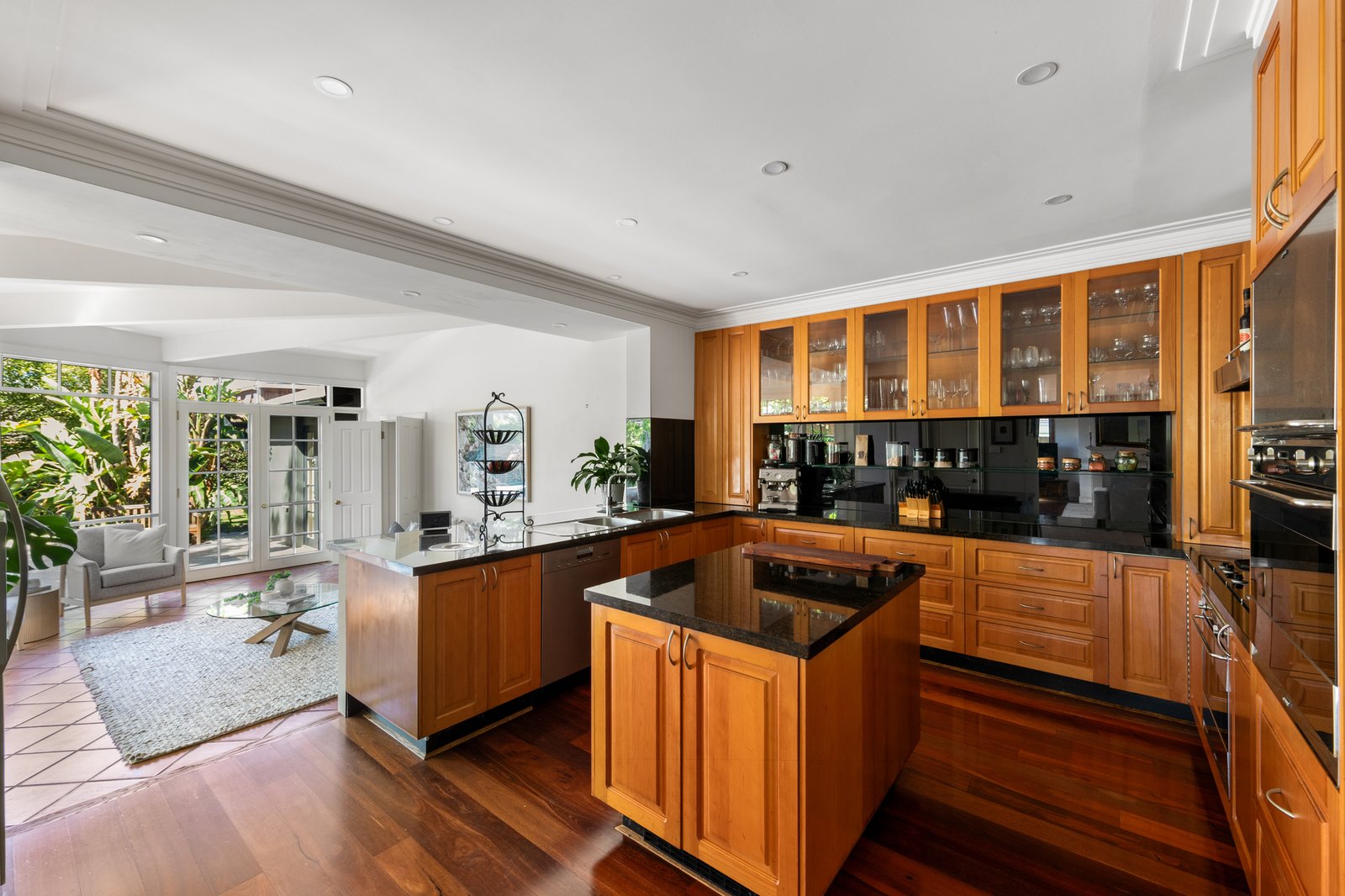 Real Estate and Property in 20 Lynette Avenue, Beaumaris, VIC