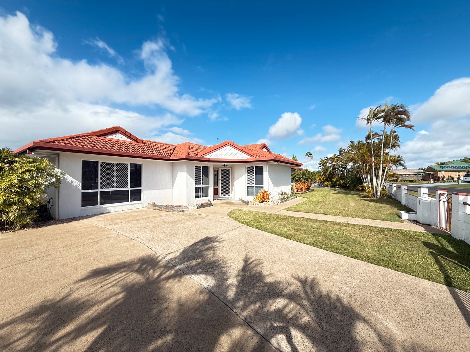 20 Mackay Drive KAWUNGAN 4