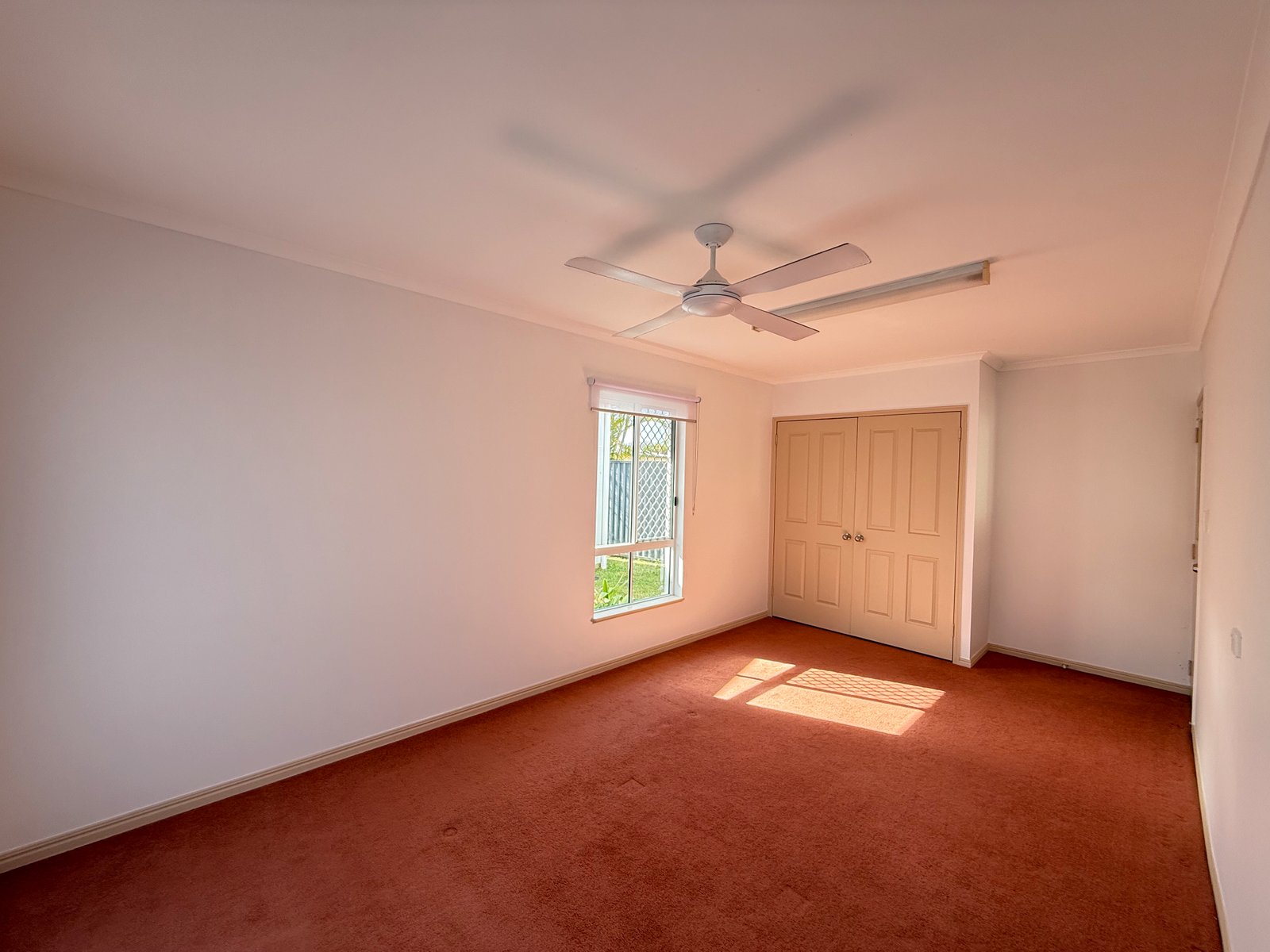 20 Mackay Drive KAWUNGAN 20
