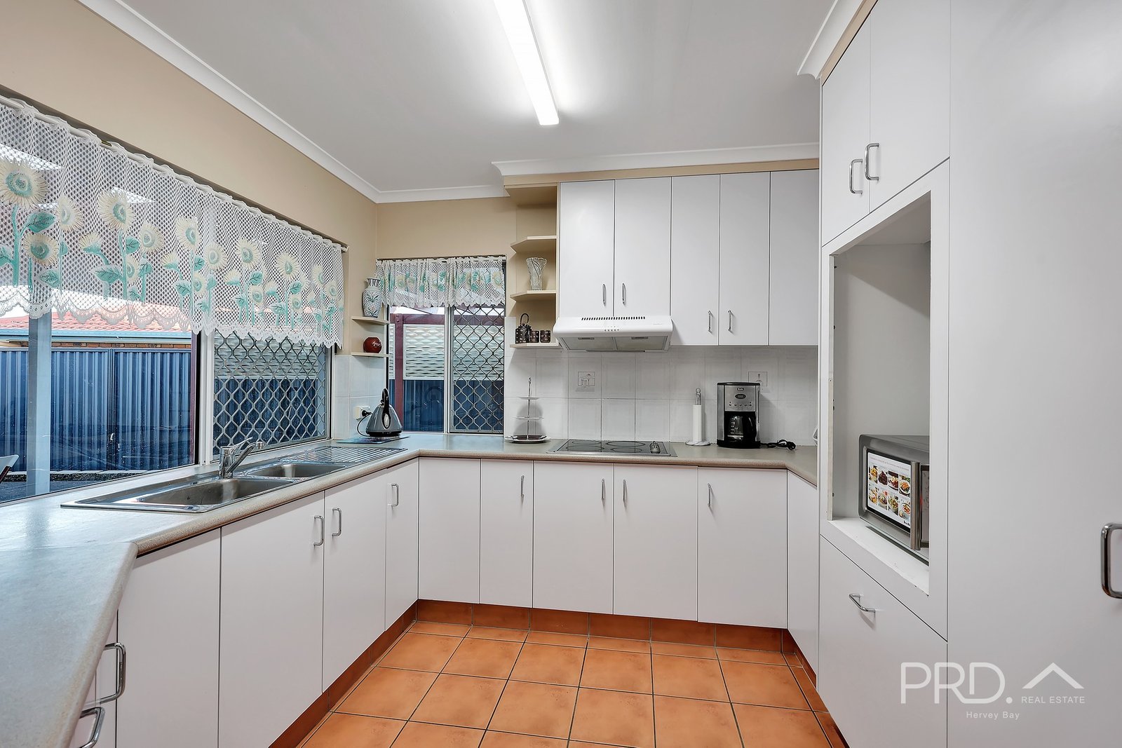 20 Mackay Drive KAWUNGAN 9