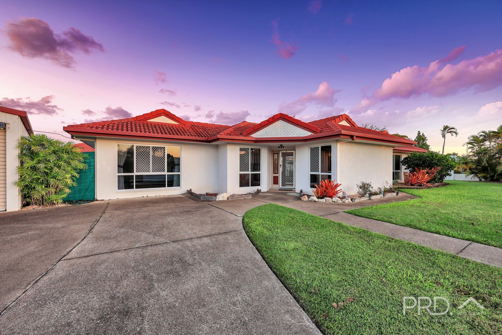 20 Mackay Drive KAWUNGAN 24