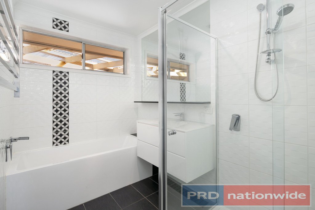 20 Marilyn Street WENDOUREE 9