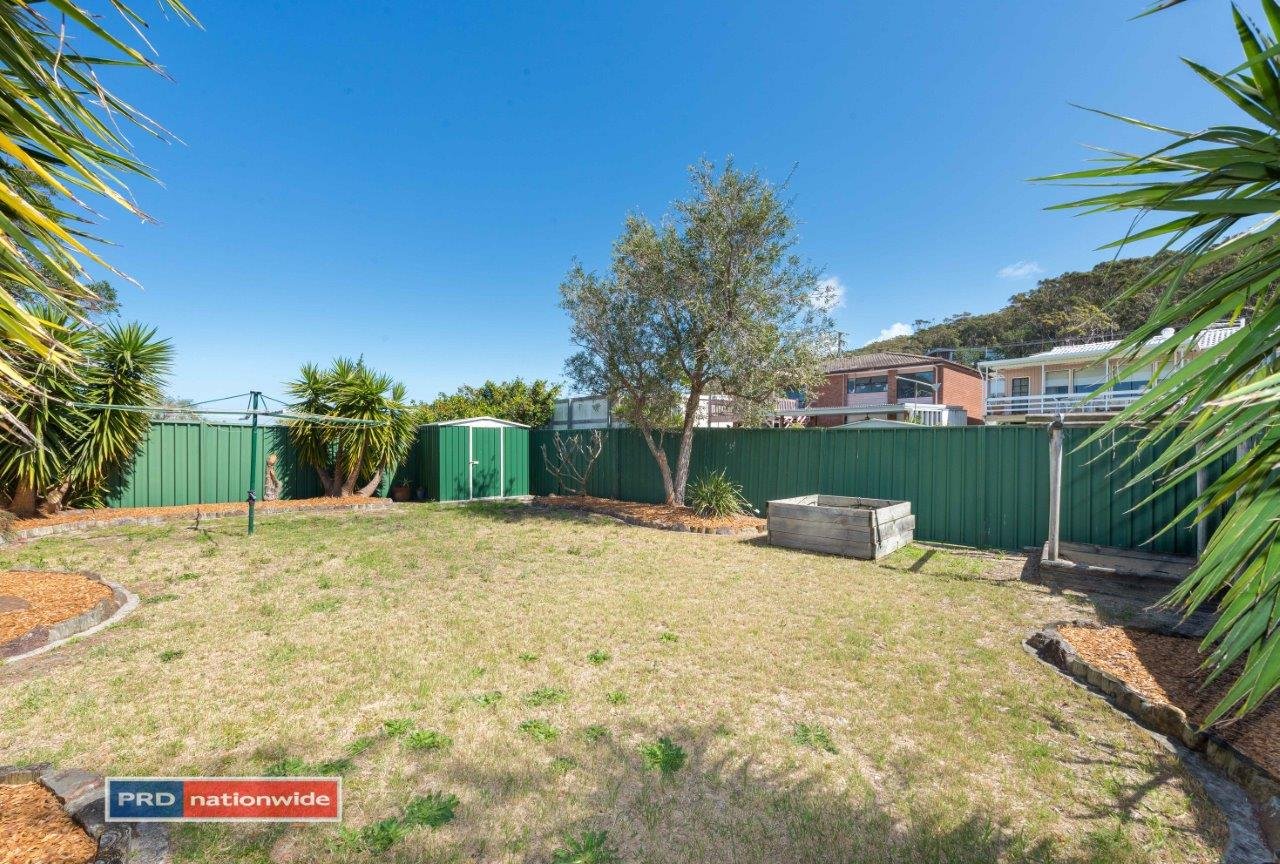20 Marine Drive FINGAL BAY 12