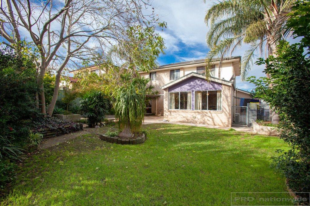 20 Maybush Avenue THORNTON 12