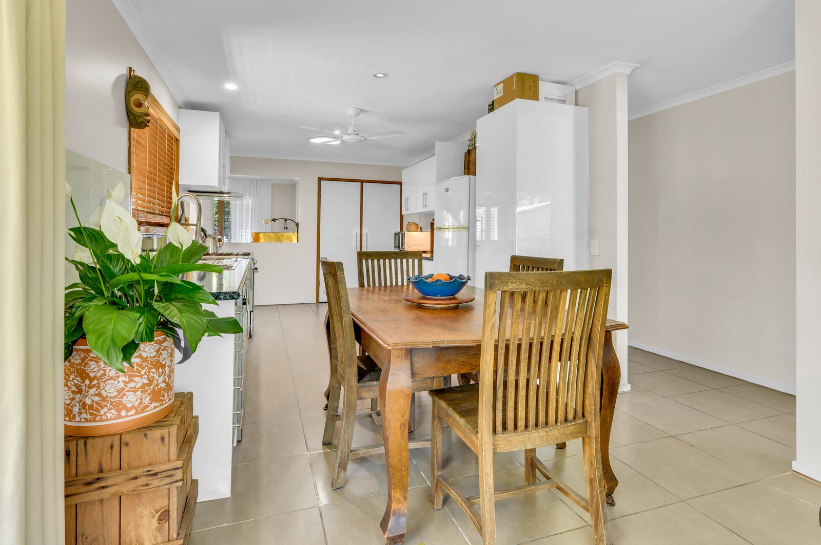 20 McCowan Street ASHMORE 7