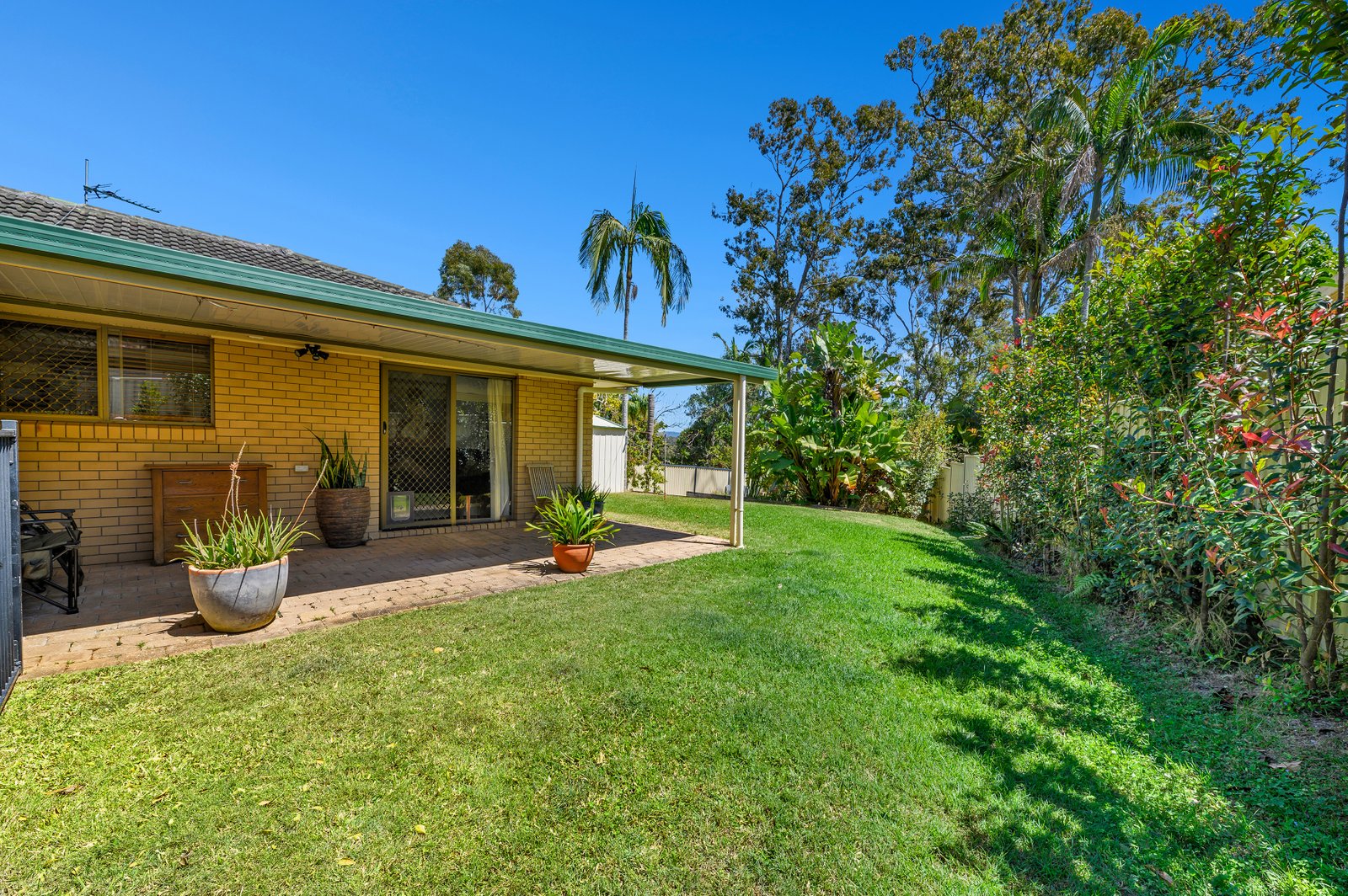 20 McCowan Street ASHMORE 10