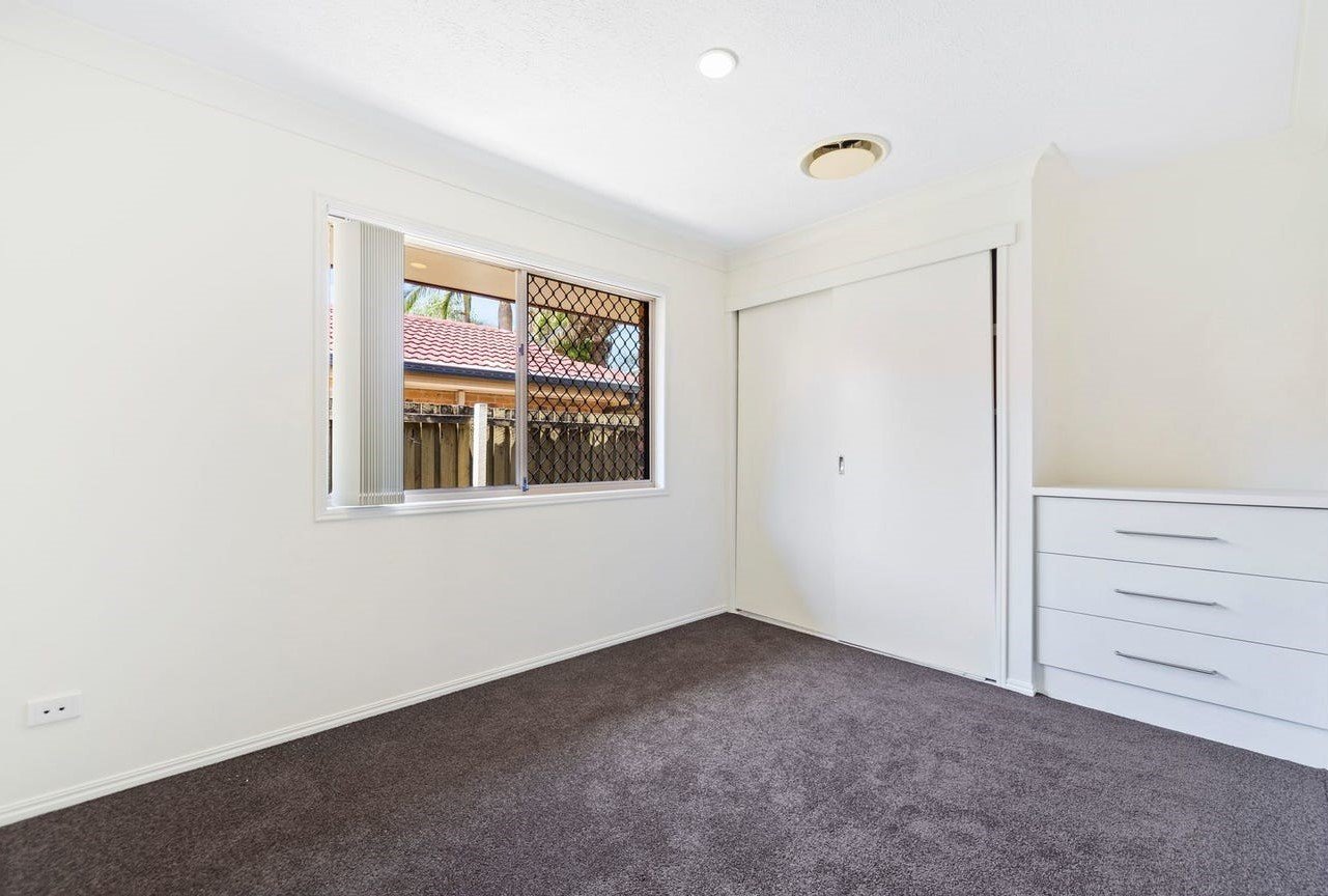 20 Michelmore Road CARRARA 11