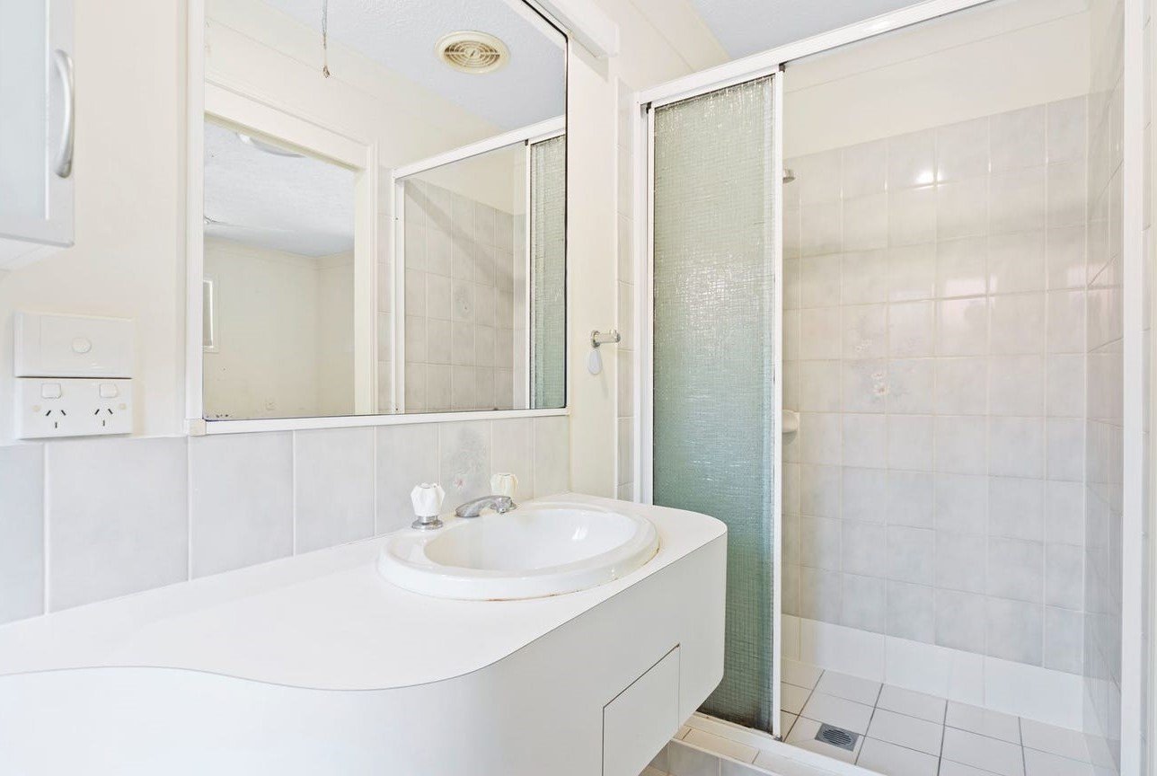 20 Michelmore Road CARRARA 12