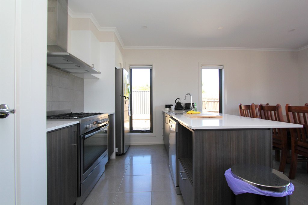 20 Millicent Place BALLARAT EAST 8