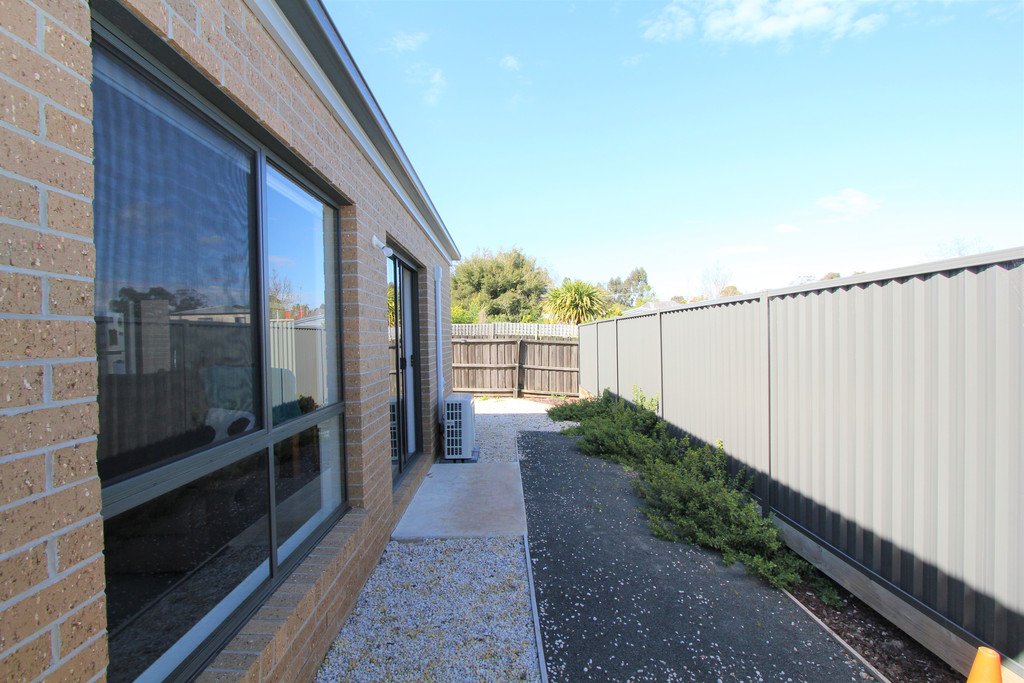 20 Millicent Place BALLARAT EAST 10