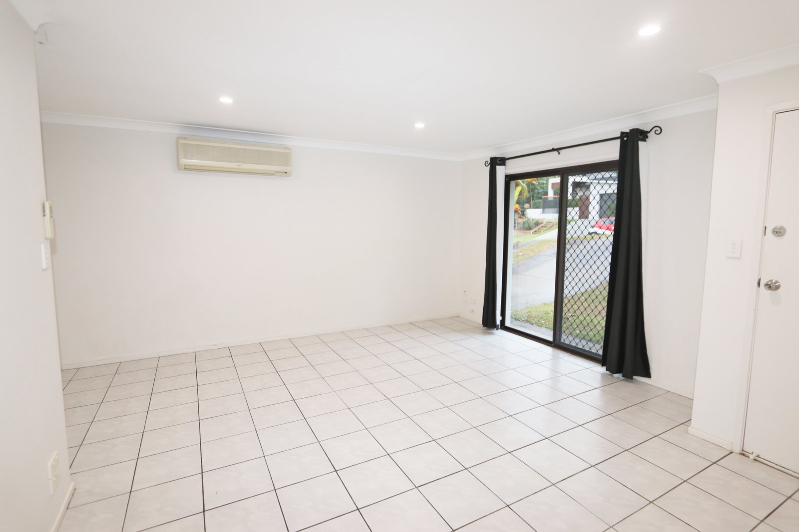 20 Milparinka Terrace ASHMORE 3