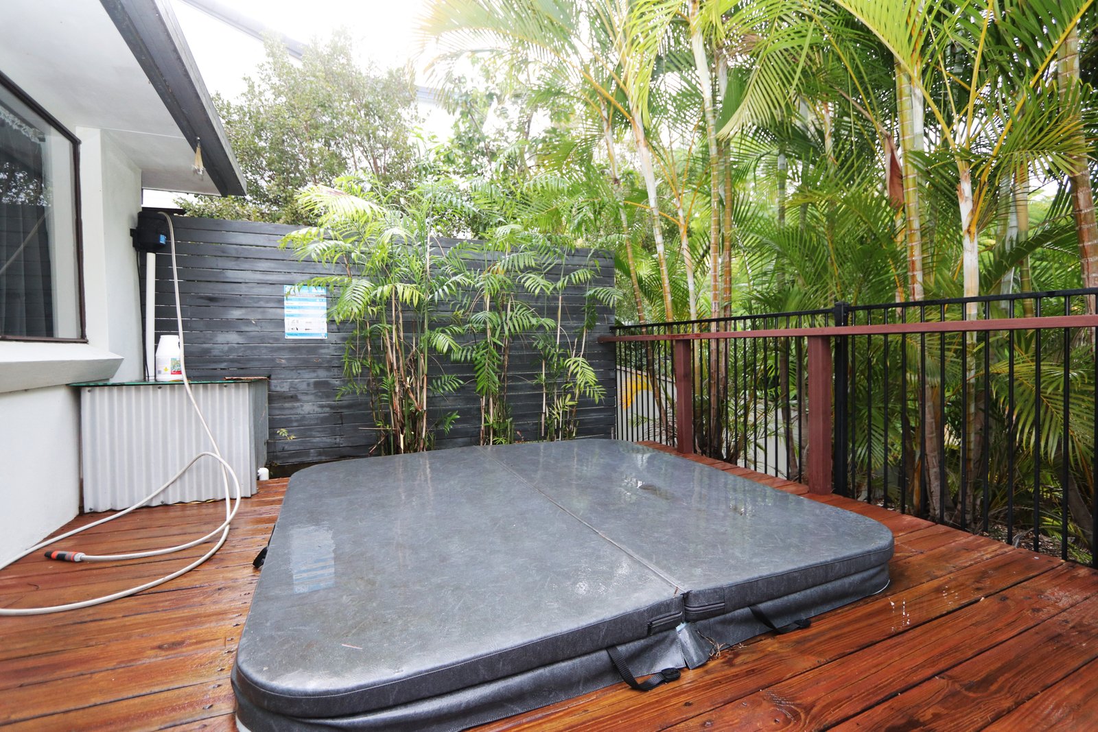 20 Milparinka Terrace ASHMORE 13