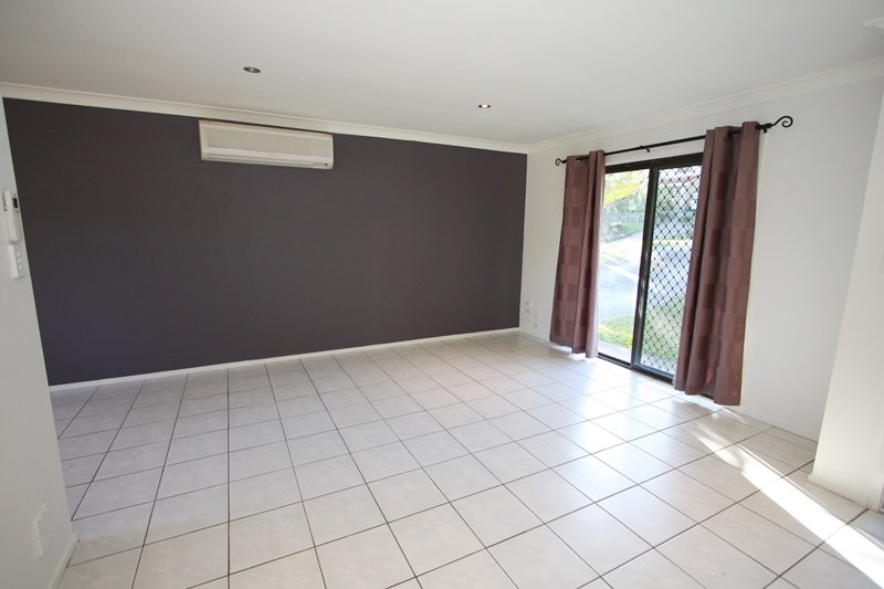 20 Milparinka Terrace ASHMORE 4