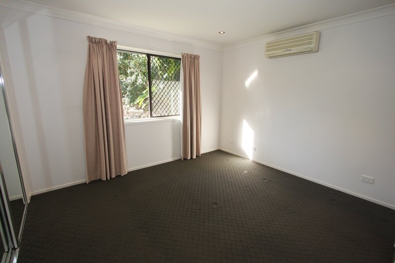 20 Milparinka Terrace ASHMORE 9