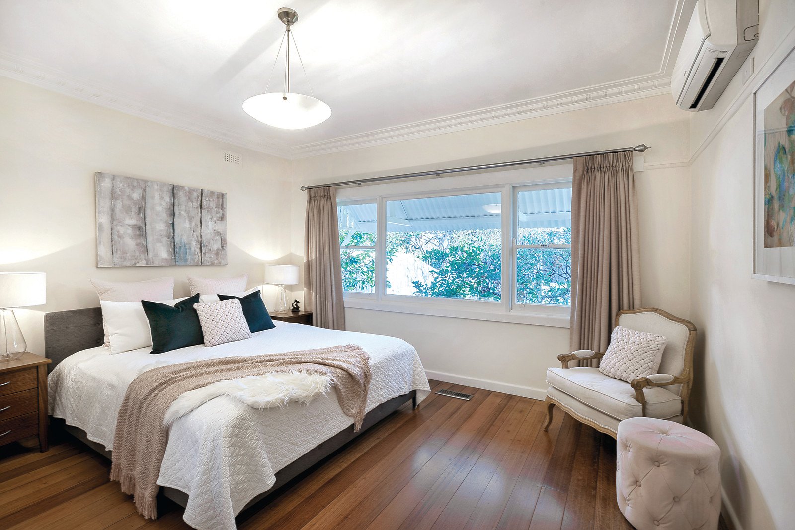 20 Milton Crescent, Box Hill South, VIC