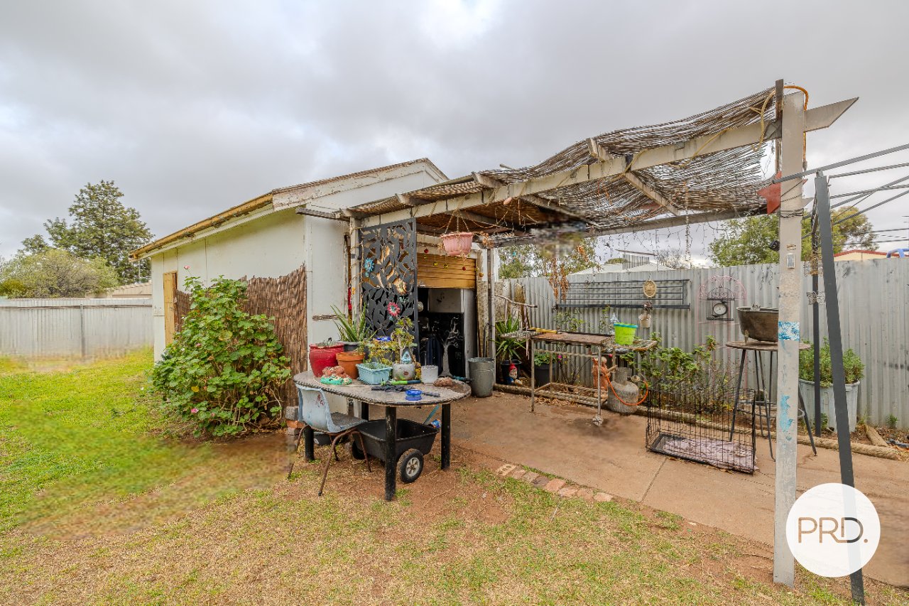 20 Mitchell Avenue DARETON 10