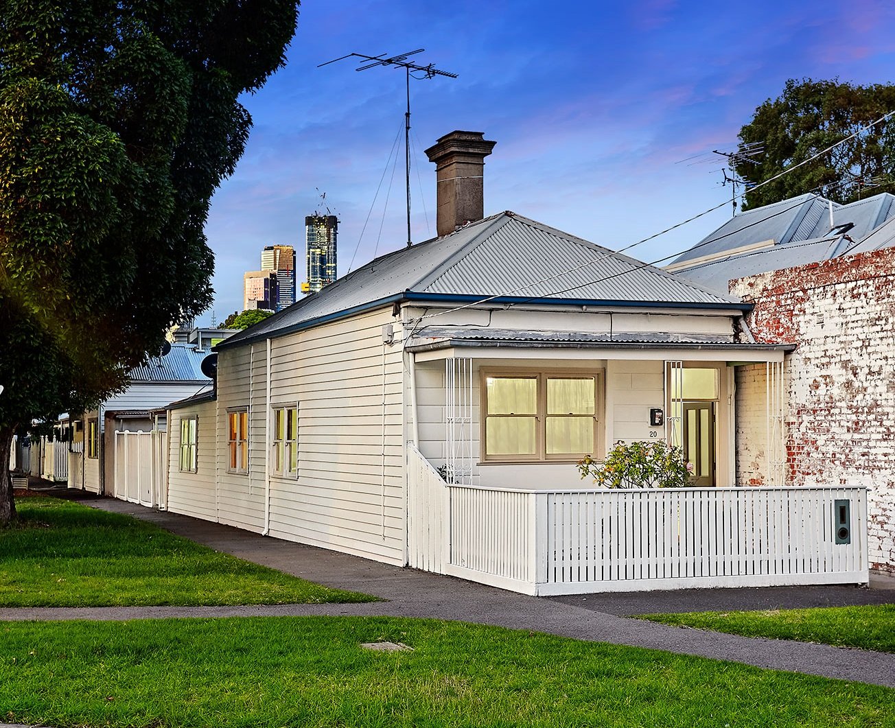 20 Mountain Street, SOUTH MELBOURNE VIC 3205