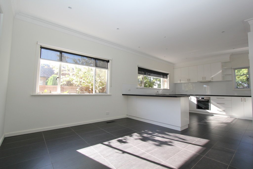 20 Muir Crescent NEWINGTON 4