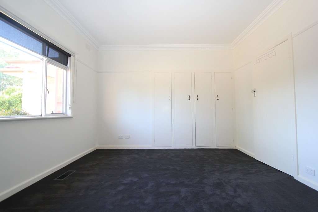 20 Muir Crescent NEWINGTON 9