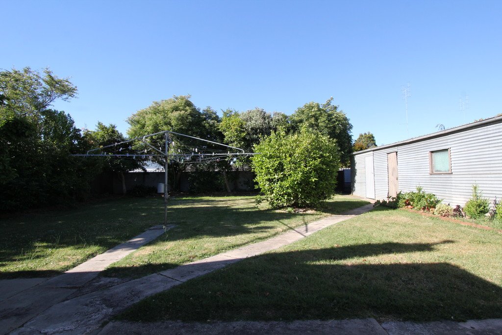 20 Muir Crescent NEWINGTON 15