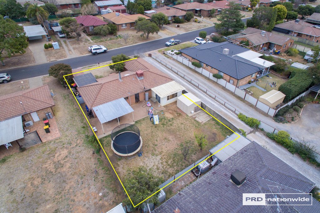20 Mullumbimby Close TAMWORTH 23