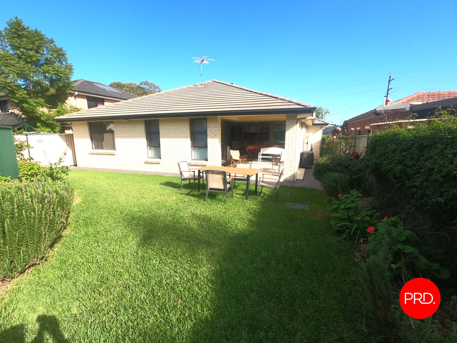 20 Newton Road GLENFIELD 16