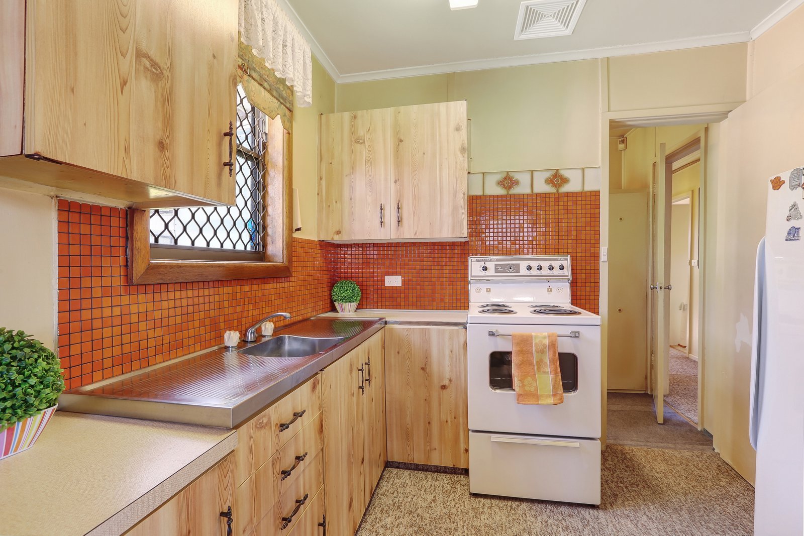 20 Nolan Street BERKELEY 2