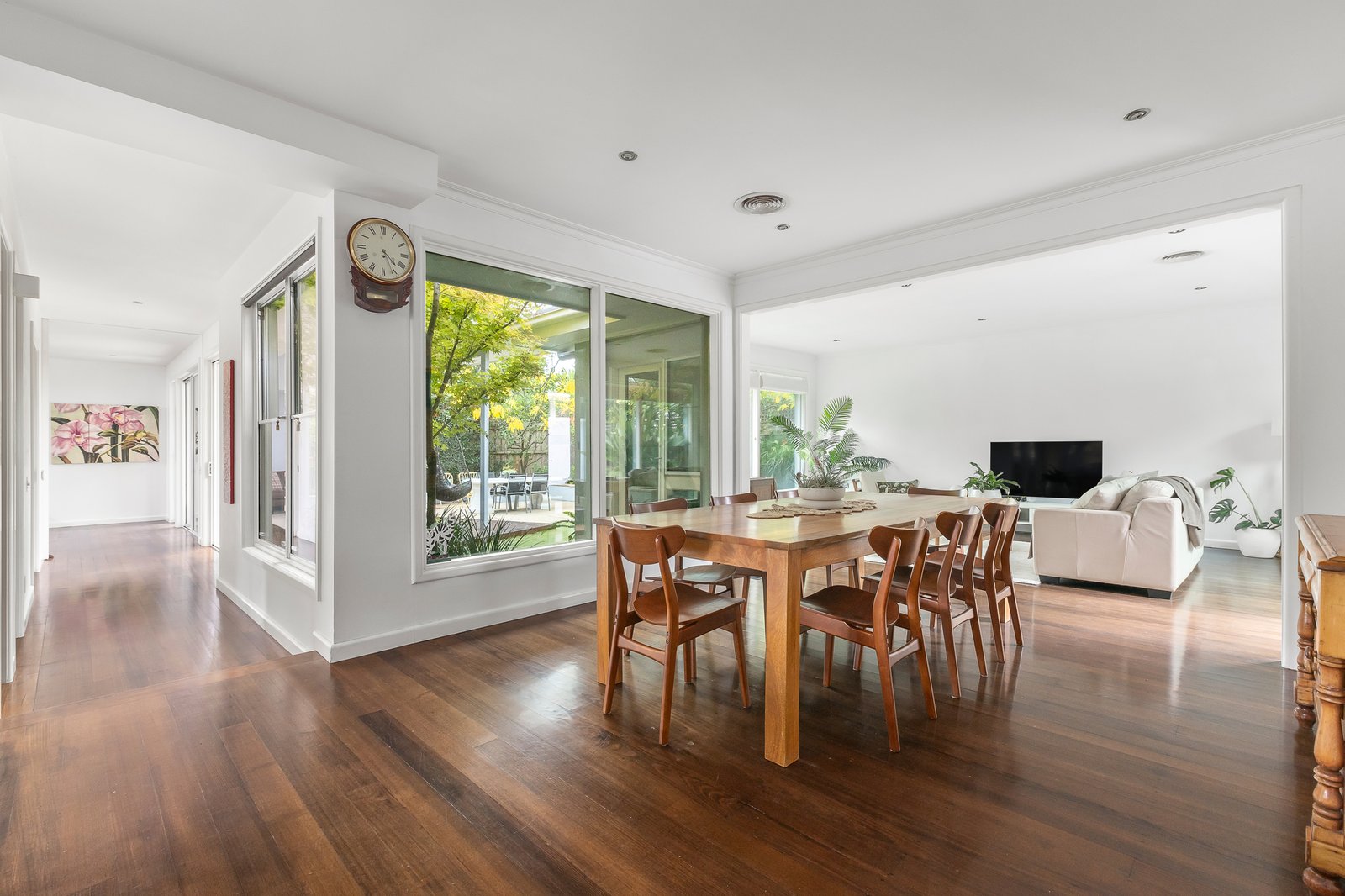 Image of dining room