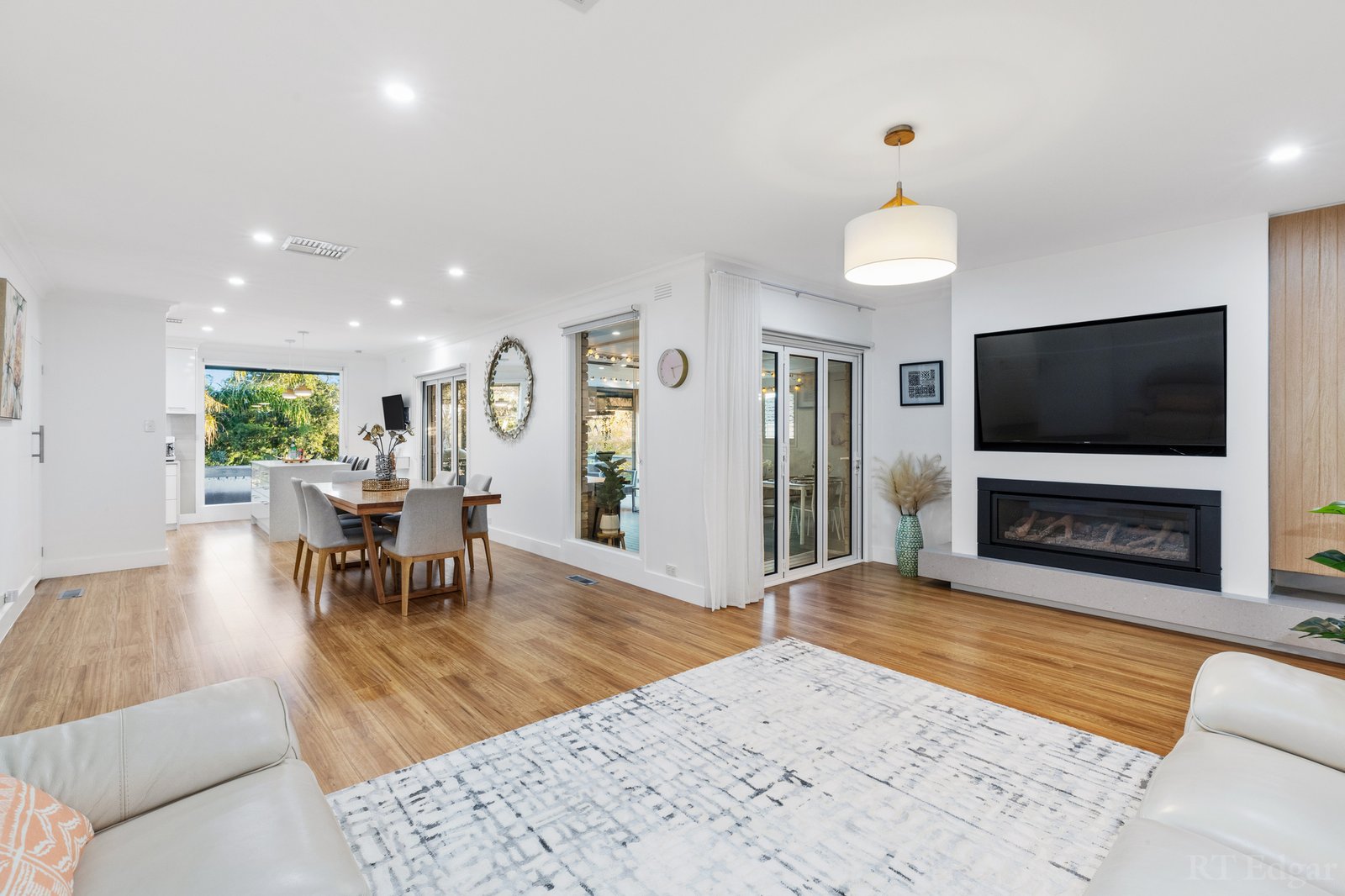 Real Estate and Property in 20 Owens Street, Doncaster East, VIC