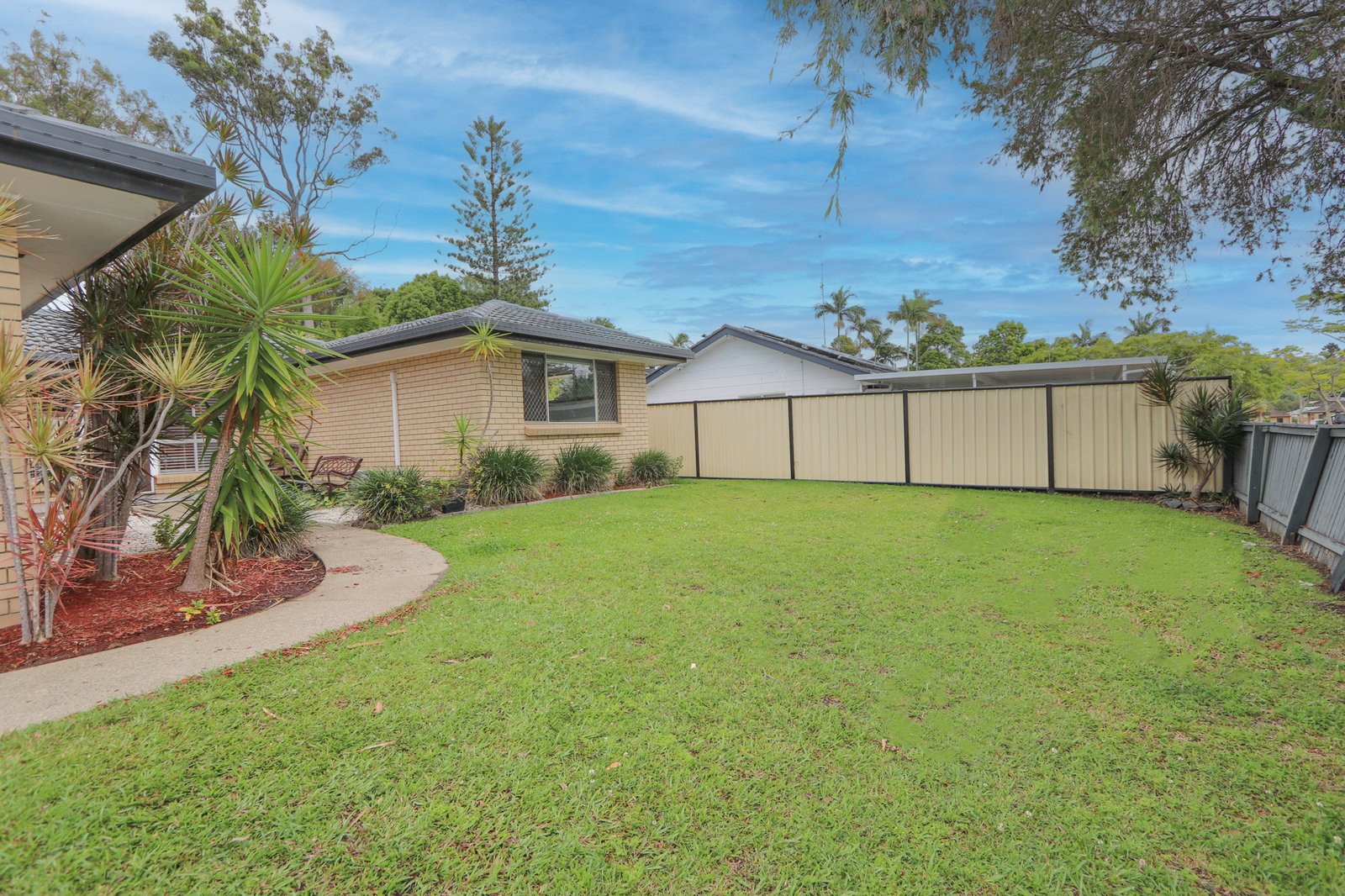 20 Patura Drive ASHMORE 26