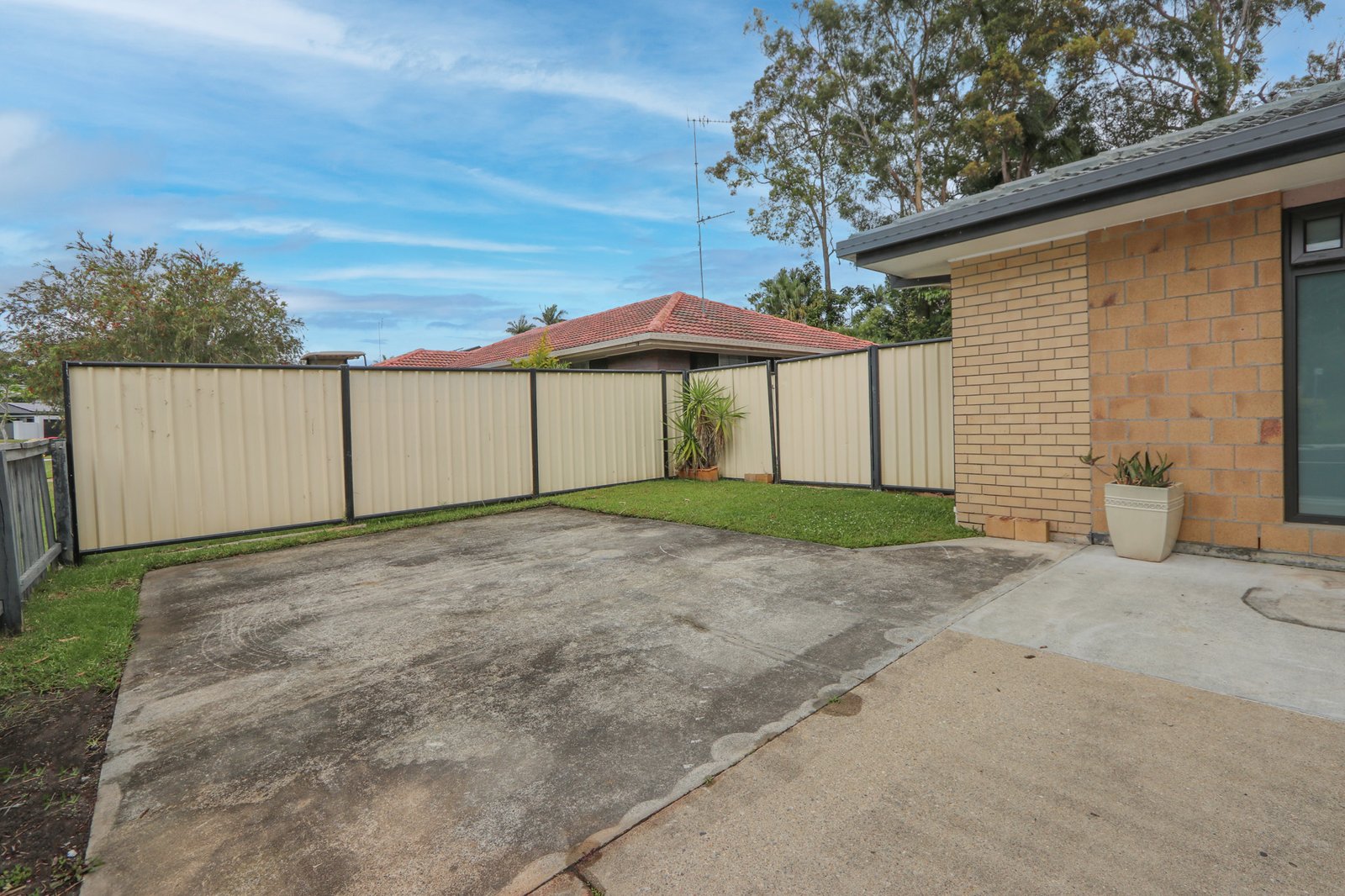 20 Patura Drive ASHMORE 27