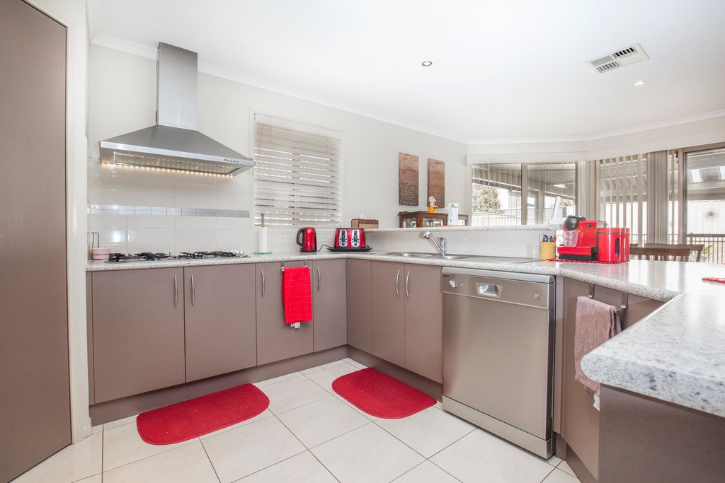 20 Prieska Way EAST MAITLAND 3