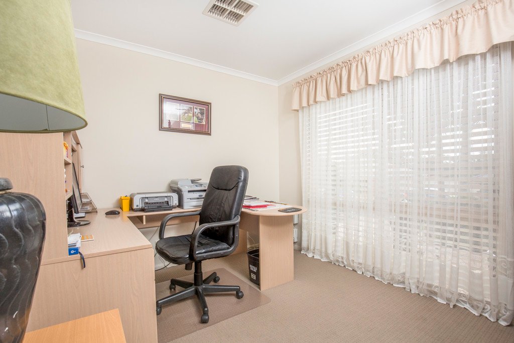 20 Prieska Way EAST MAITLAND 15