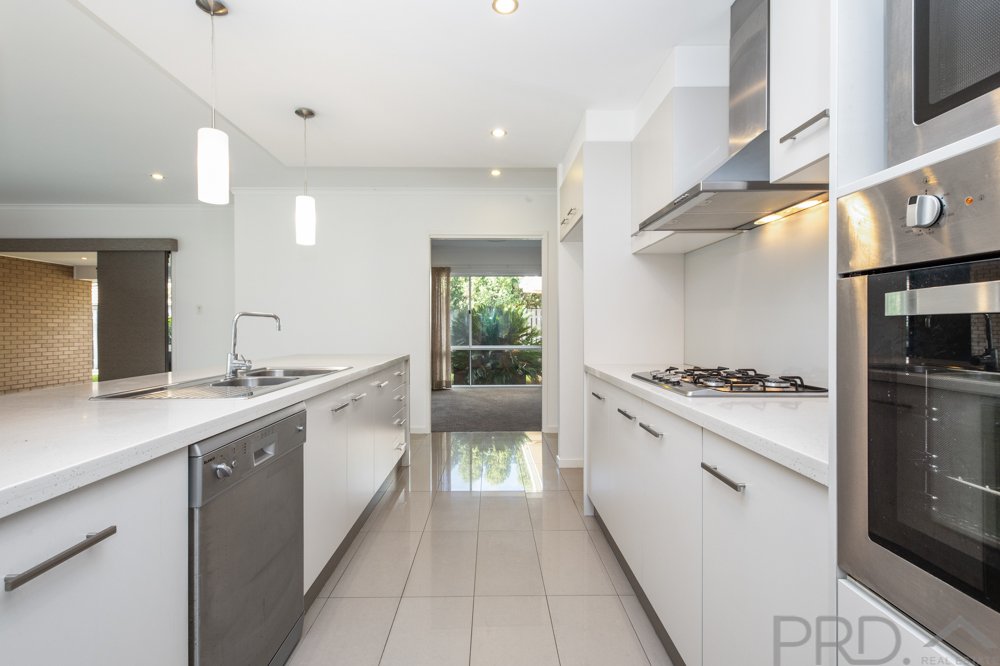 20 Redtail Street CHISHOLM 3