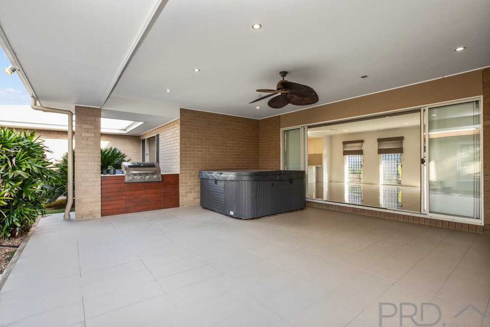 20 Redtail Street CHISHOLM 10