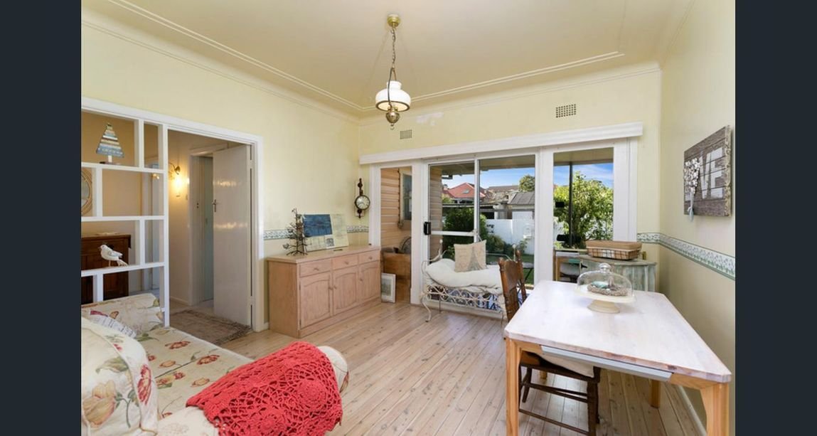 20 Ritchie Street SANS SOUCI 2