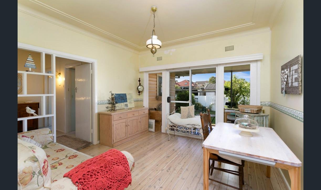 20 Ritchie Street SANS SOUCI 2