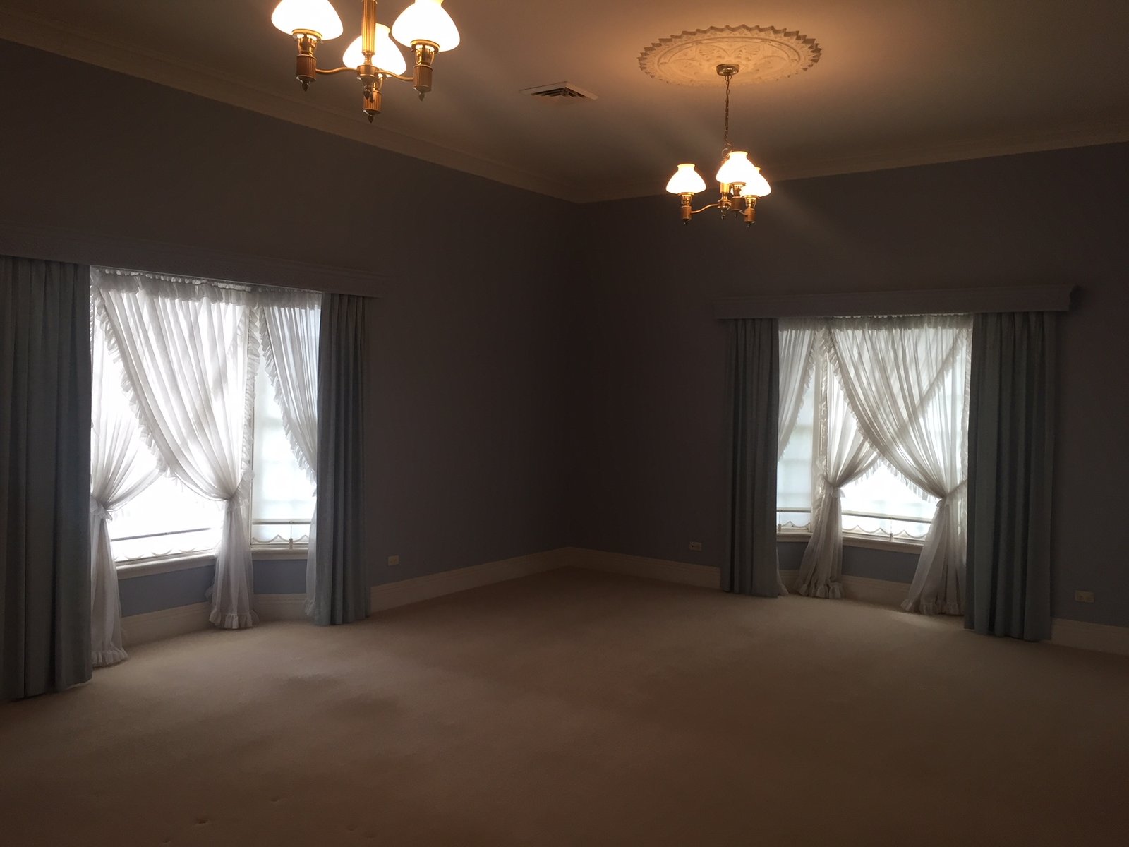 20 Robert Street PENRITH 18