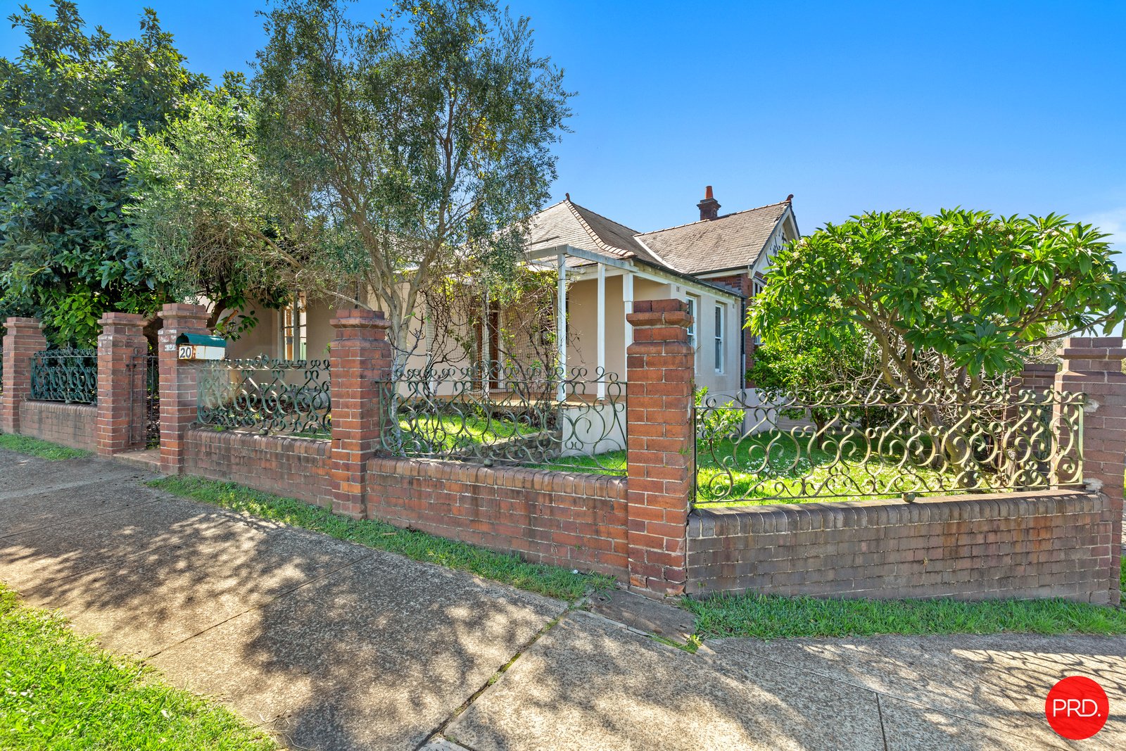 20 Rocky Point Road KOGARAH 2