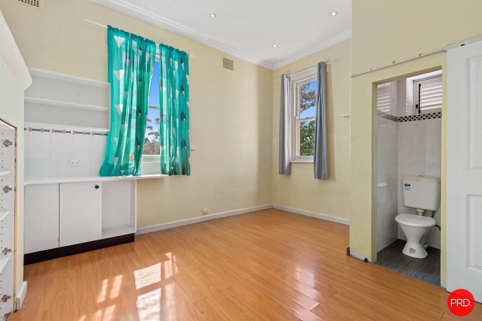 20 Rocky Point Road KOGARAH 9