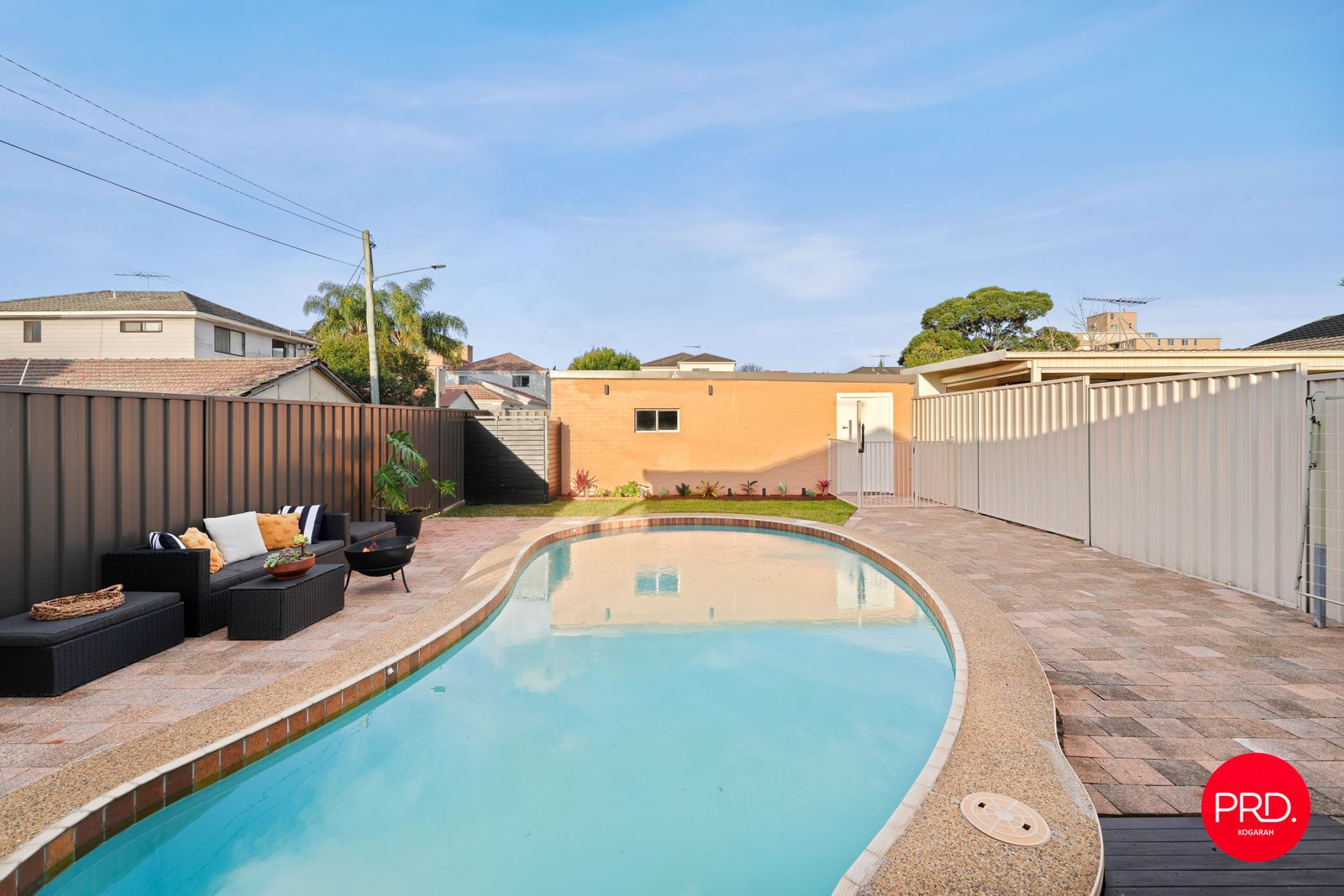 20 Roslyn Avenue BRIGHTON-LE-SANDS 8