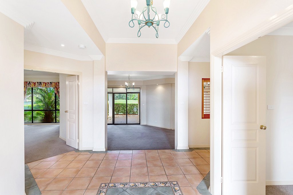 20 Sanderling Close SALAMANDER BAY 3